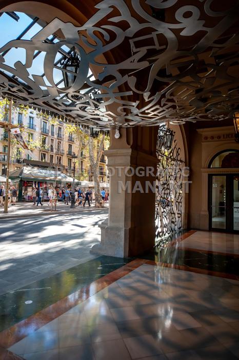 LES RAMBLES LICEU 
OBRA DE JAUME PLENSA