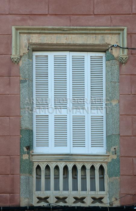 CAN PALAU LA RIERA MATARO