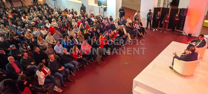 -FORUM MATARO P S C -
SALVADOR ILLA I DAVID BOTE