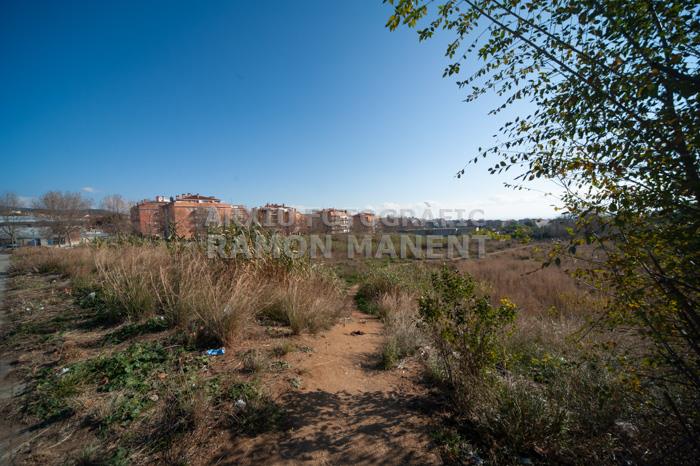 SOLAR RIERA DE CIRERA