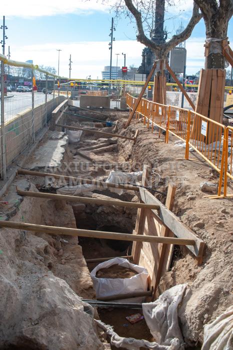 RESTES BALUARD DE BARCELONA 
EXCAVACIONS A LES RAMBLES 2023