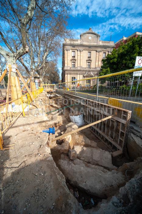 RESTES BALUARD DE BARCELONA 
EXCAVACIONS A LES RAMBLES 2023