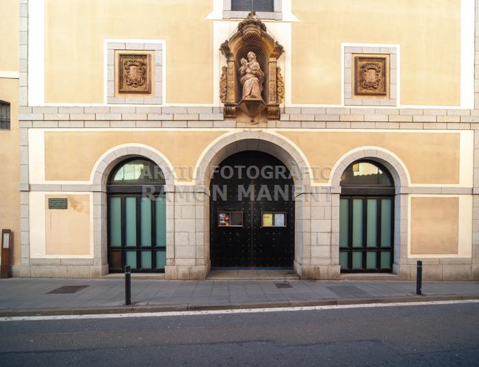 CARRER SANT JOSEP ABANS REHABILITACIÓ 
COL LEGI I ESGLESIA DE SANT JOSEP 
GENER 2023