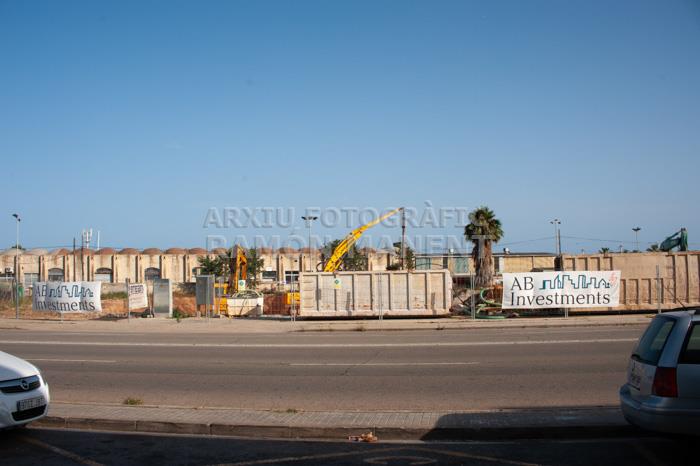 SOLARS EN CONSTRUCCIÓ A LA N-II 
MATARO