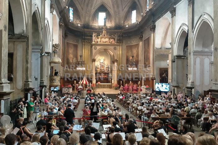 BASILICA SANTA MARIA 
OFICI DE LES SANTES 
COR CANTAIRE 
CLAUDIA DUBE