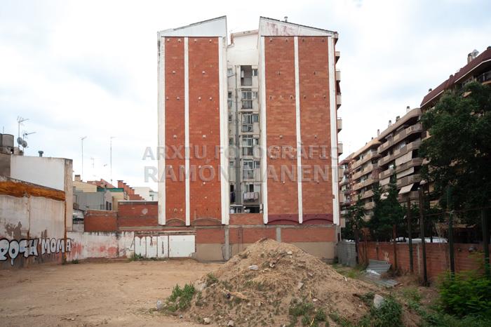 SOLAR CAMI RAL-AVINGUDA RECODER 
MATARO
