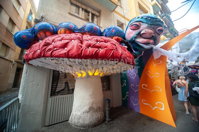 FESTA MAJOR DE GRÀCIA CARRERS GUARNITS