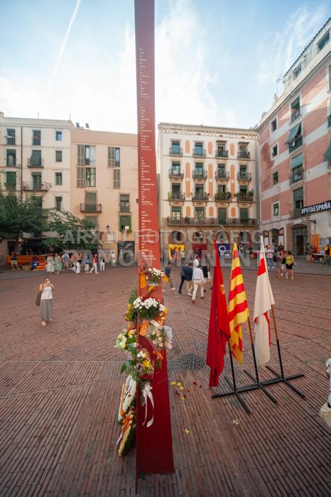 ONZE DE SETEMBRE 2023 
FOSSAR DE LES MORERES