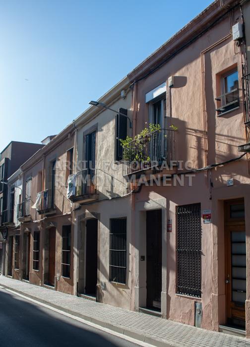 CASES C/ MONTSERRAT MATARO 2023