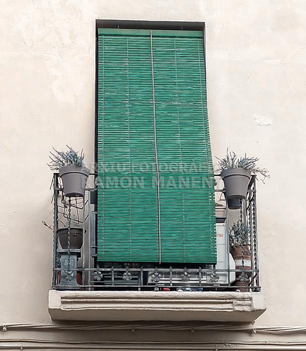 BALCO CARRER DEL COS 17 MATARO