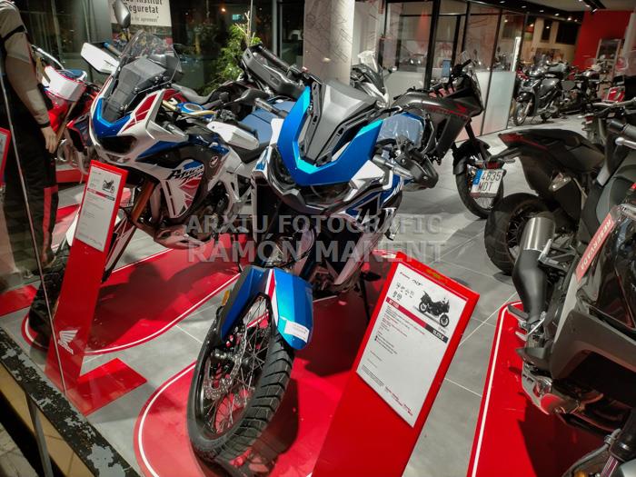 BOTIGA MOTOS HONDA AVGDA LLUIS COMPANYS 1 MATARO