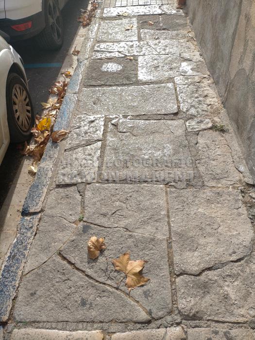 PAVIMENT ACERA PLAÇA DELS BOUS MATARO