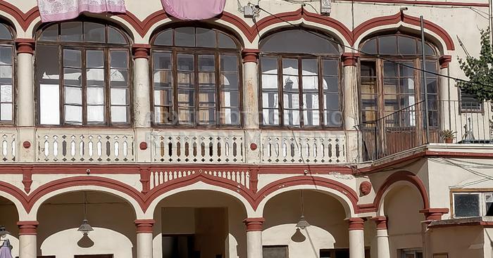 CAN ARCH CARRER DE SANT BENET MATARO
