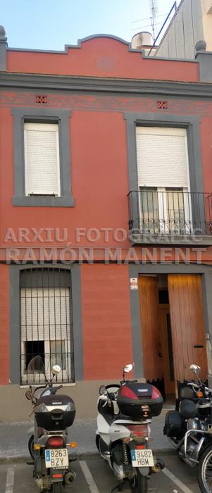 CASA CARRER PASSATGE SANTA MAGDALENA 41 MATARO
