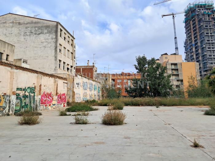 EDIFICI RONDA BARCELO 
MAIG 2024
