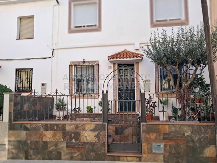 CARRER MARIA AUXILIADORA MATARO 
