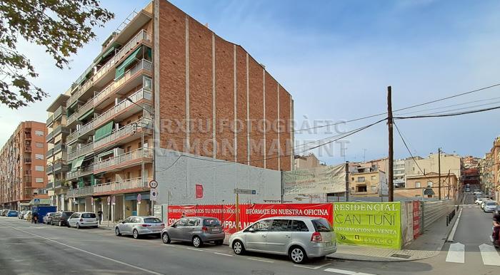 OBRES SOLAR AVINGUDA PUIG I CADAFALCH MATARO