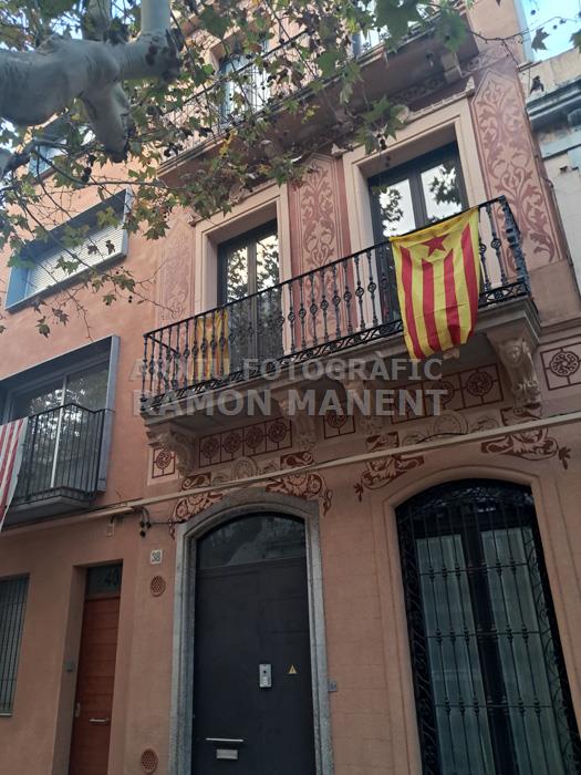 ESGRAFIATS CARRER D´ARGENTONA MATARO 
