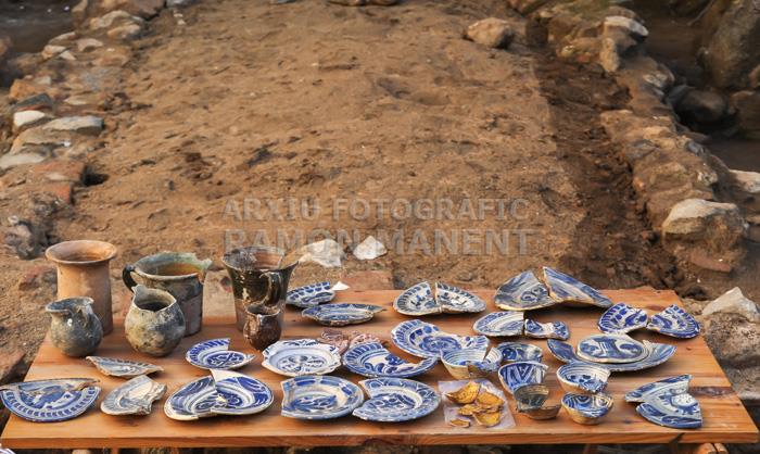 EXCAVACIÓ DOMUS DE CAN CRUZATE MATARO 
ANY 2008