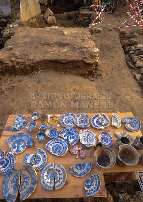 EXCAVACIÓ DOMUS DE CAN CRUZATE MATARO 
ANY 2008