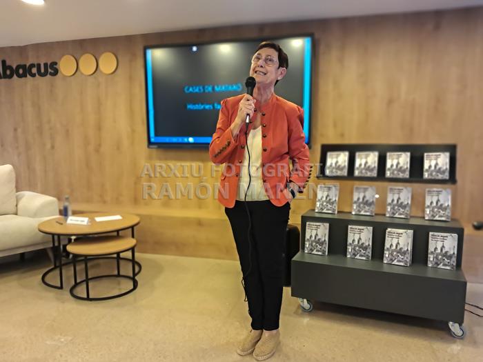 PRESENTACIÓ LLIBRE CASES DE MATARO HISTÒRIES FAMILIARS 
LLIBRERIA ABACUS 

