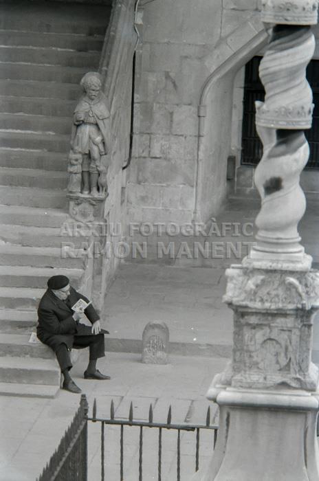 PATI ANTIC HOSPITAL SANTA CREU